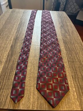 croft & barrow Burgundy Geometric Squares Tie